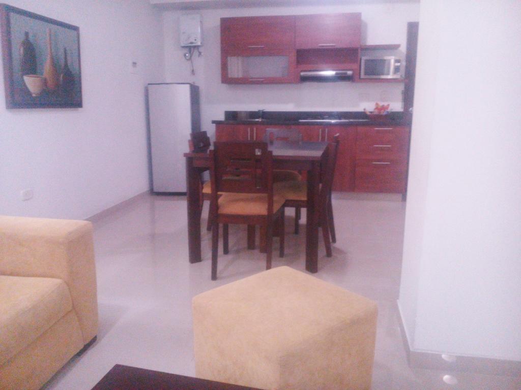 Hotel Cuarta Avenida 칼리 객실 사진